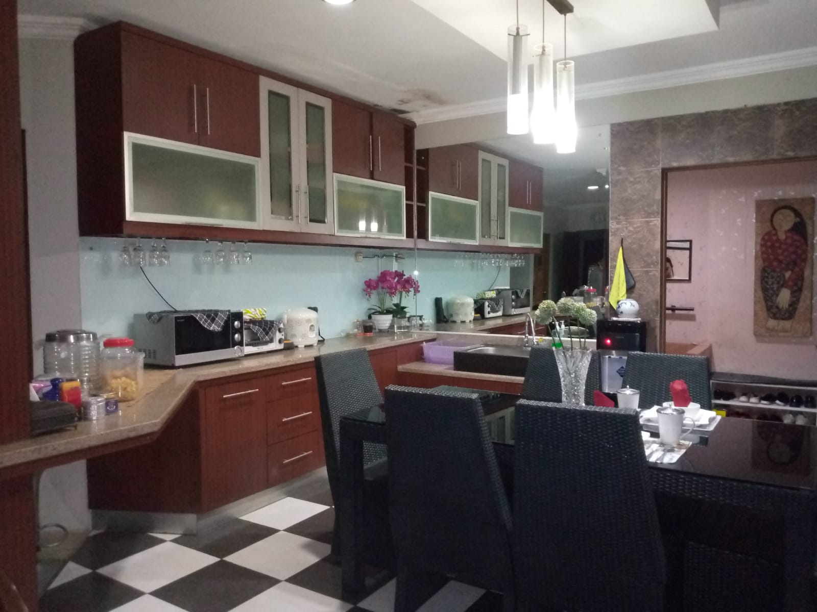 Rumah Dijual Siap Huni Posisi Hook di Cluster Meadow Green Lippo Cikarang